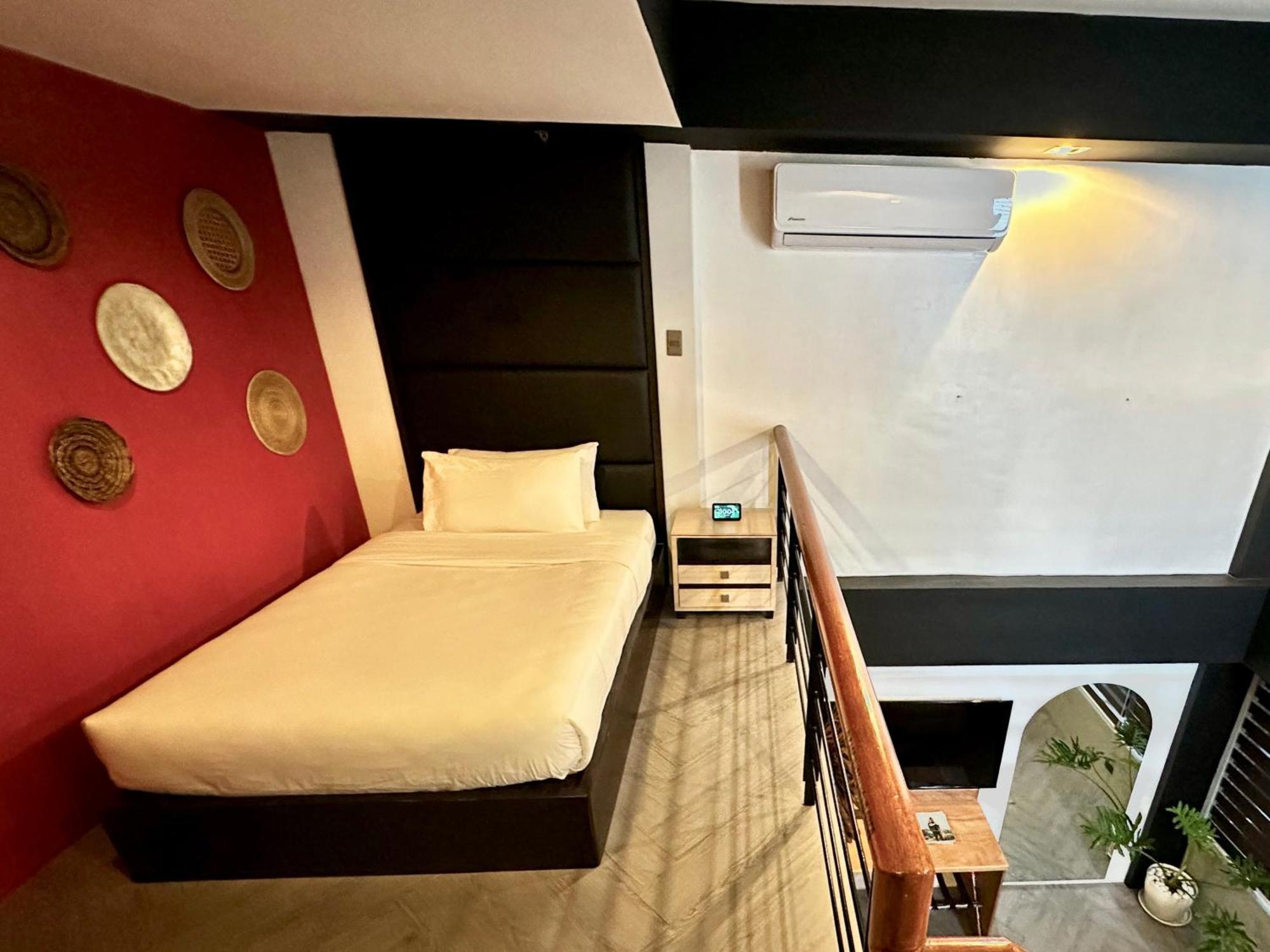Havitat Boutique Hotel Makati City Luaran gambar